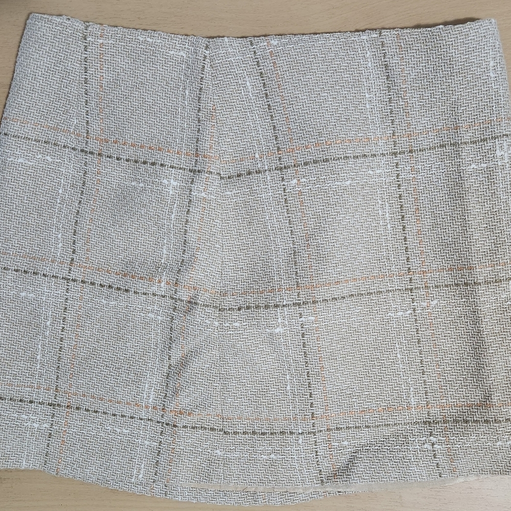 H&M Tweed/Plaid Skirt Size US 8 EUR 38